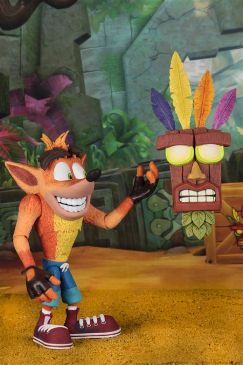 Yet, in the last 4 days, the price of ethereum has fallen by more than 27 percent against the us dollar, underperforming against bitcoin. NECA Ultra Deluxe Crash Bandicoot with Aku Aku Mask - The ...