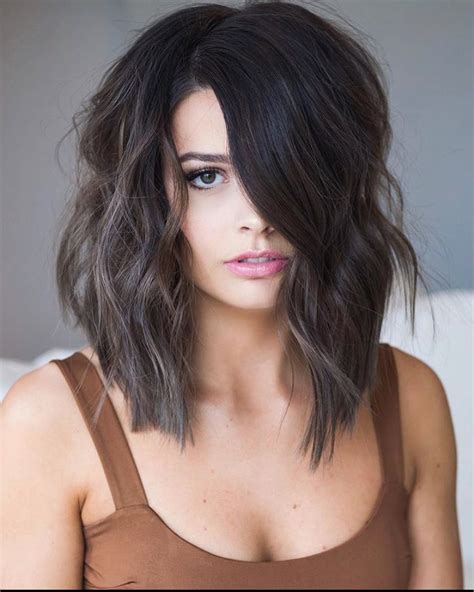 20 Stunning Shoulder Length Haircuts To Try Hannahsdaily