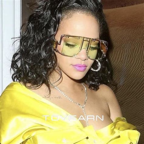 Luxury Rihanna Square Oversized Sunglasses In 2020 Oversized