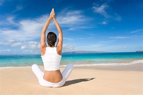 top 10 best yoga retreat in hawaii