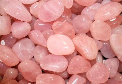 Facts About Rose Quartz Meanings Properties And Benefits Gemstagram
