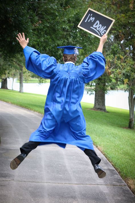 Cap Gown I M Done High School Graduation Pictures Graduation
