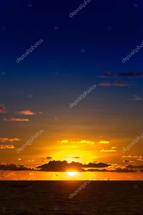 Beautiful Orange Sunset — Stock Photo © 106361308