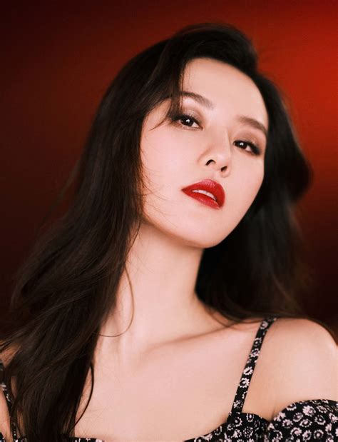 china entertainment news liu shishi poses for photo shoot