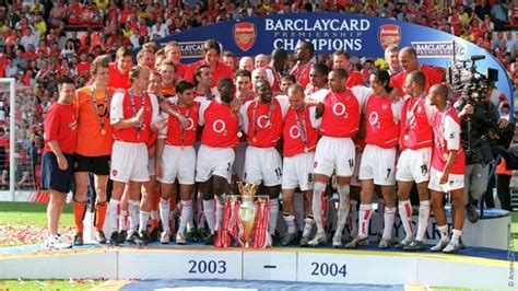 The Invincibles Arsenals Legendary Team That Won The 200304