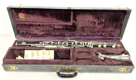 Lot Vintage Conn Alto Clarinet And Storage Case