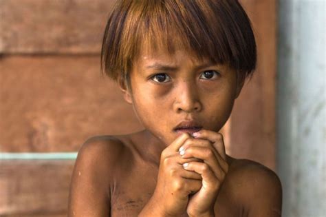 Little Girl Bajau Met In An Island Borneo Living Nomads Travel