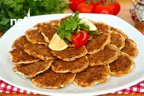 Yufkadan F Nd K Lahmacun Videolu Nefis Yemek Tarifleri