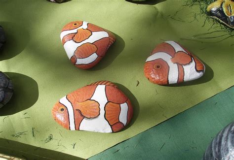 25 Best Fish Painted Rocks Ideas