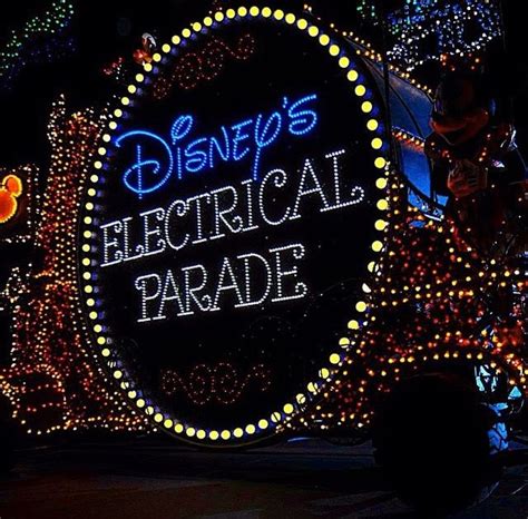Pin By Sarah Wirick On Disney Neon Signs Neon Parades