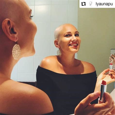 55 Likes 0 Comments Bald Is Better On Women 💣 📷 🇷🇴 Baldisbetteronwomen On Instagram
