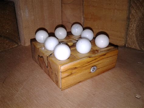 Marbles And Wood Tic Tac Toe Set 5 Steps With Pictures