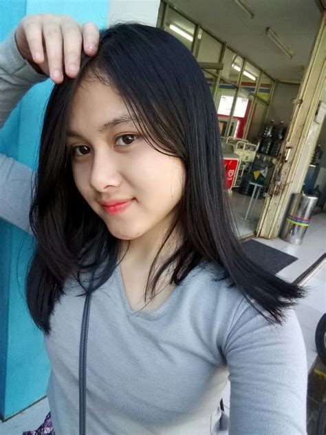 Pin By Siti Nuraminah On Cewek Paling Cantik Di Bandung Gaya Rambut