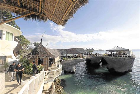 Boracay High End Resort Closed For Lack Of Permits Inquirer News