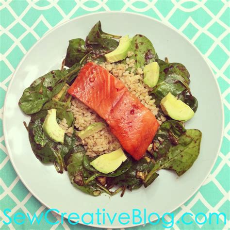 Salmon Spinach And Avocado Salad With Brown Rice Or Quinoa