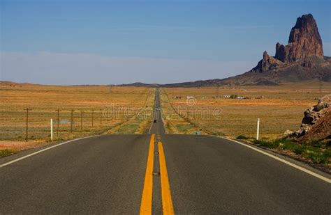 Long Straight Road Stock Image Image Of Horizon Line 17092207