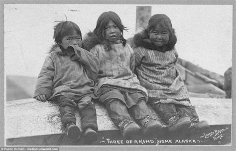Photos Show Lives Of Early 1900s Alaskan Eskimos In Nome Gold Rush