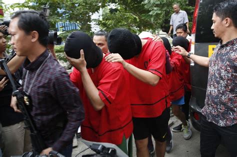 It’s Not Illegal To Be Gay In Indonesia But Police Are Cracking Down Anyway The Washington Post