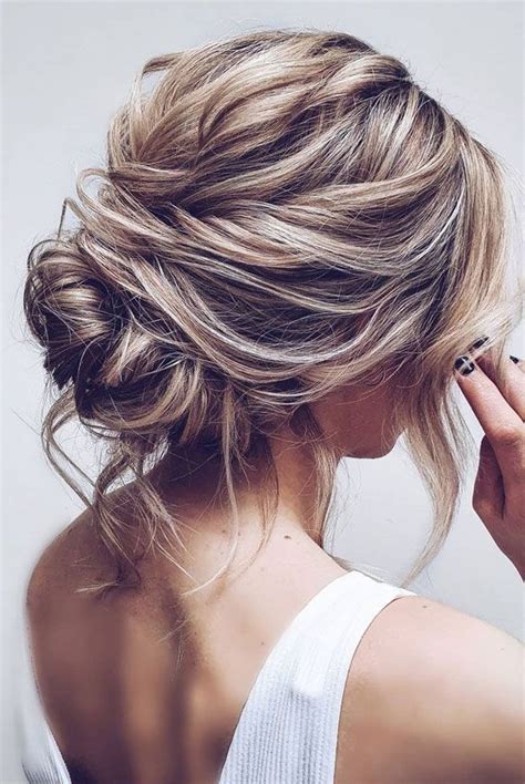 32 Classy Pretty And Modern Messy Hair Looks Beautiful Messy Textured