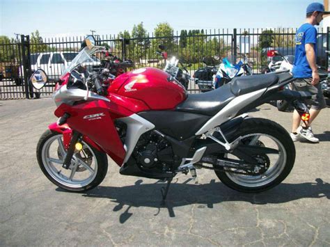 The japanese cbr 250r 2011 engine is still refined in 2020. Buy 2011 Honda CBR250R Sportbike on 2040-motos