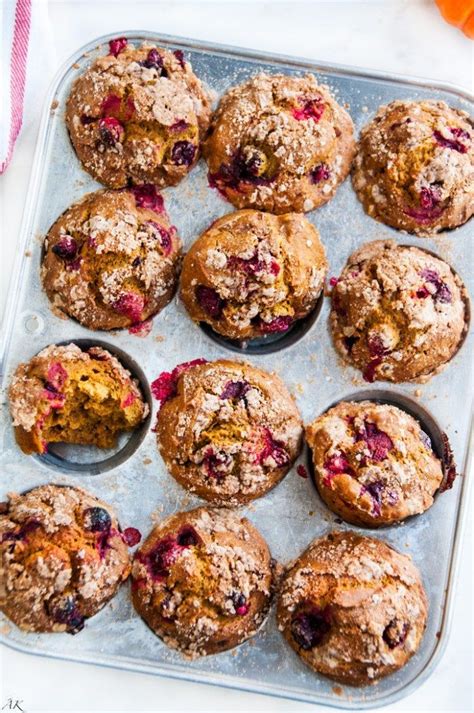 Grease and flour muffin pan, or use paper liners. Pumpkin Spice Cranberry Muffins | Recipe | Cranberry ...