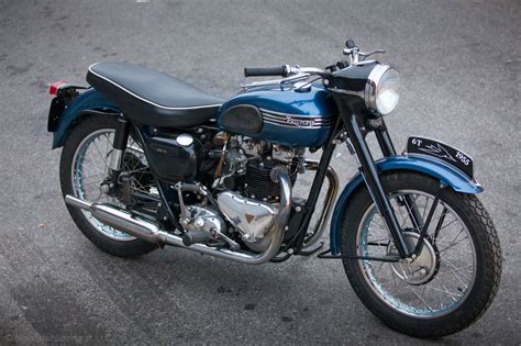 Motorcycle classics' tech expert keith fellenstein answers the age old question of whether to use lead additives on an old bike like a 1970 triumph tr6. Restored Triumph Thunderbird - 1955 Photographs at Classic ...