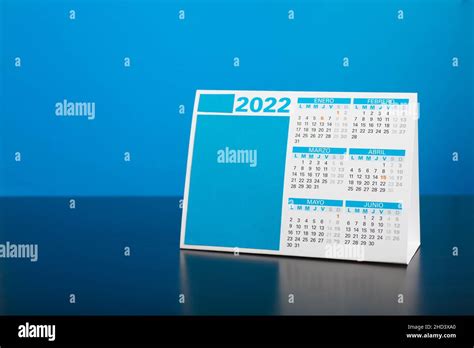 Calendario 2022 Español Fotografías E Imágenes De Alta Resolución Alamy