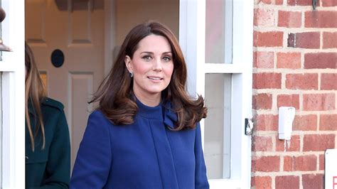 Kate Middletons Secret For Keeping Her Tights In Place Glamour Uk