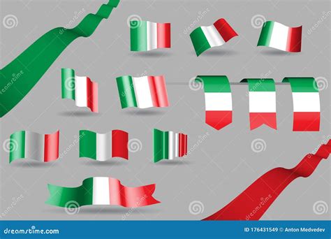 Veel Italiaanse Vlaggen Zwaaien Banners En Bladwijzers Stock