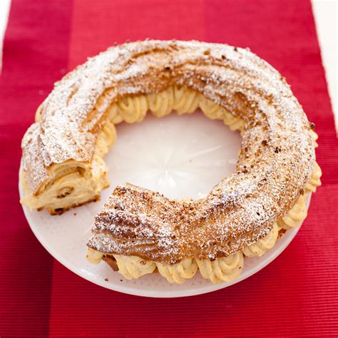 200 ml milk · 2 egg yolks, plus 1 extra, for eggwash · 70 gm caster sugar · 35 gm (¼ cup) cornflour · 150 ml thickened cream, whipped to soft peaks . Paris-Brest Recipe - Cook's Illustrated