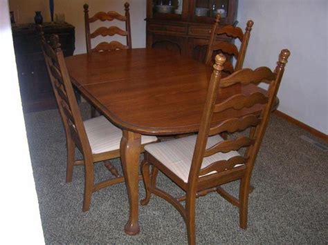 T:58lx40dx29h 1xac:23lx17dx15sdx38h 5xsc:18lx17dx15sdx38h 3x 9.5\2 leaves, china:55lx20dx76h 3 doors, 4 drawers, 3 glass doors, temple stuart dining room set. Temple Stuart Dining Table Set for Sale in Poplar Grove ...