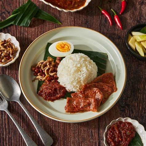 Nearby The Best Nasi Lemak In Singapore According To Local Chefs