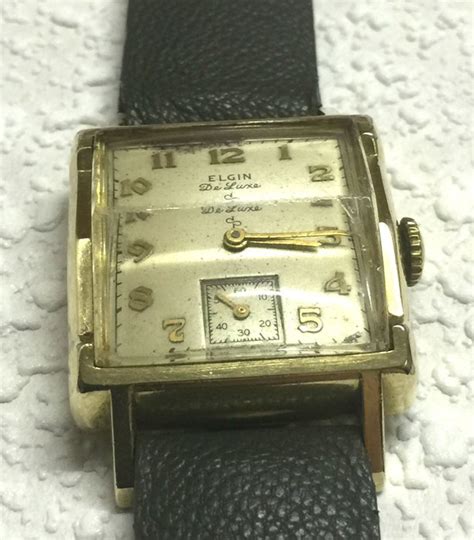 Elgin Deluxe Mens Watch 1950 Cal 555 Elgin National Watch Co