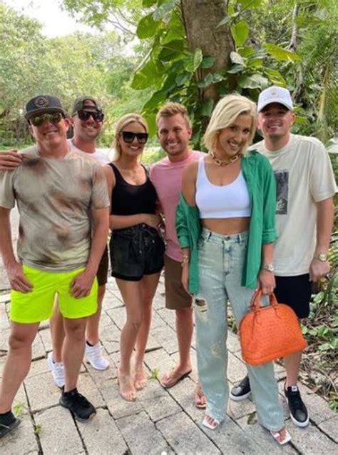 growing up chrisley is savannah dating an old friend soap opera spy