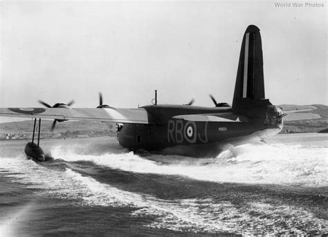 Sunderland P9604 Of No 10 Squadron Raaf Oban World War Photos