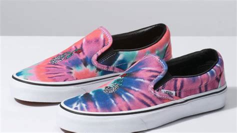 Vans Gets Summer Ready With Tie Dye The Sole Supplier
