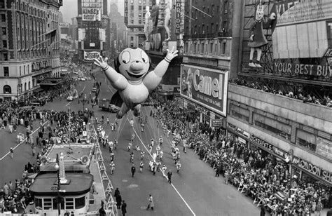 For Nearly 100 Years Macys Thanksgiving Day Parade Has Been A