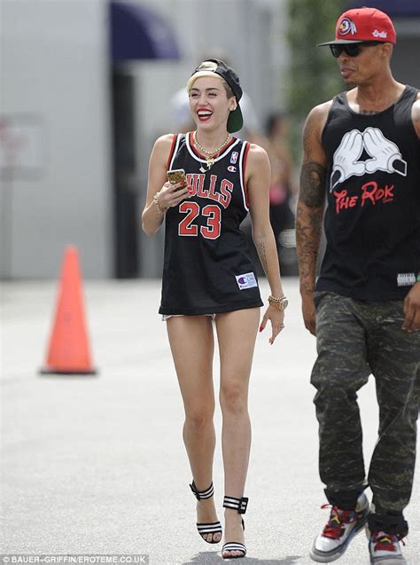 7teen Miley Cyrus In A Chicago Bulls Jersey While In Burbank California