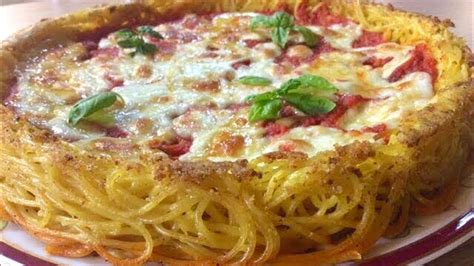Pizza Di Spaghetti Ricetta Facile E Veloce Tutti A Tavola Youtube