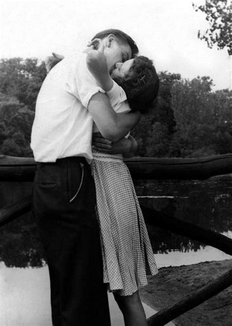 Vintage Kiss Vintage Couples Vintage Romance Vintage Love Old