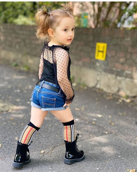Pin By Justyne Meza On My Love For Dress Up Time As A Kid Toddler