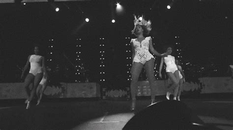 Beyonce Concert  Find And Share On Giphy