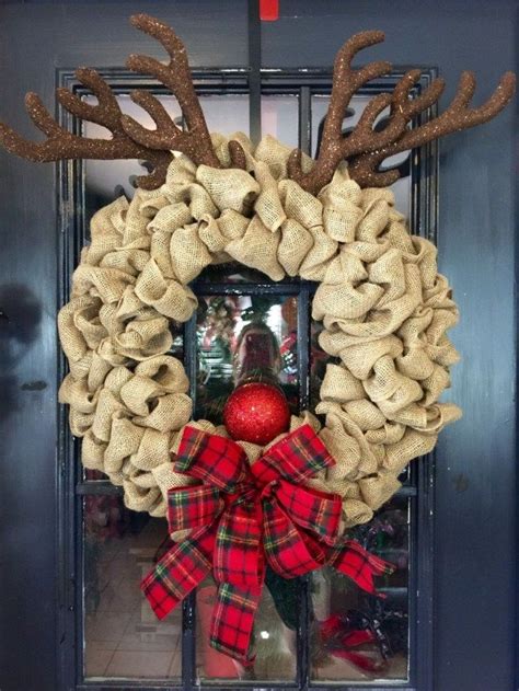 Adorable Christmas Wreath Ideas For Your Front Door 52 Christmas