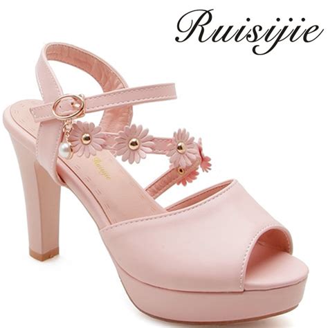 Ruisijie New Style Sweet High Heel Flower Buckle Strap Peep Toe Appointment Leisure Sandals For