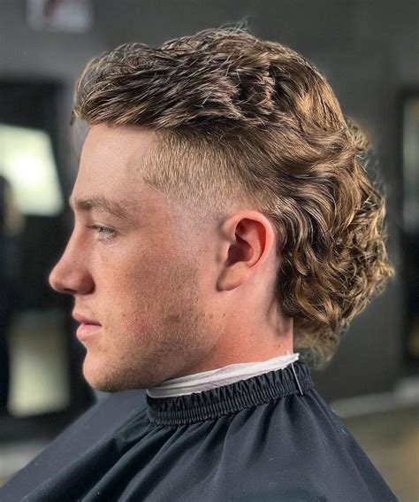 Ways To Rock The Perfect Mullet Hairstyle