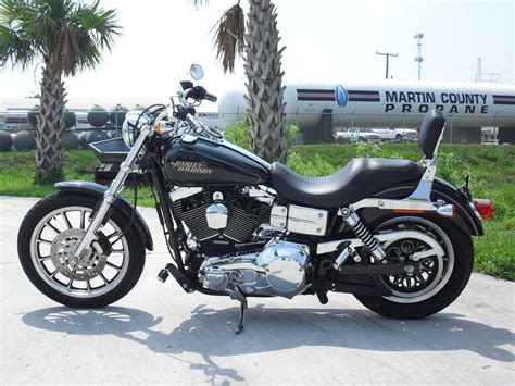 Please let me know if this 2004 dyna low rider® is still available. 2004 Harley-Davidson FXDL Dyna Low Rider: pics, specs and ...