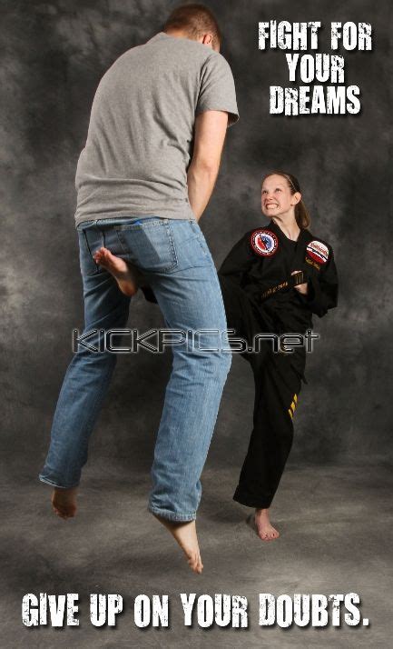 Kickpics Jeramyblackstaekwondo Bowlinggreen Kentucky Kick Kicking Groinkick Groin Woman Female