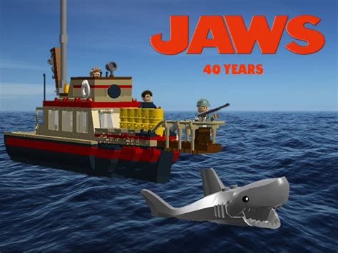 Sink Your Teeth Into A Pair Of Jaws News Bits Dread Central