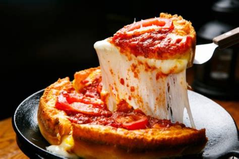 Classic Chicago Gourmet Pizza What Makes Chicago Style Pizza Different