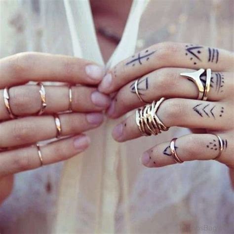 24 Unique Triangle Tattoos On Finger